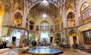 بازار بزرگ تهران کجاست؟ راهنمای گشت‌وگذار، خرید و کشف بازار ۱۵ خرداد