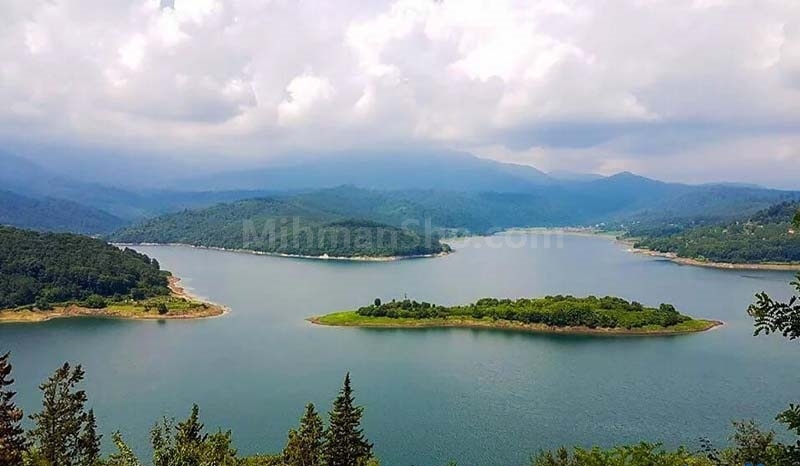 دریاچه لفور