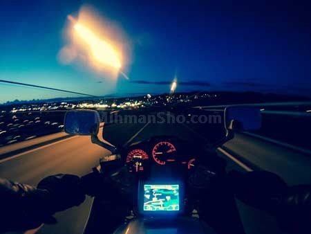 سفر با موتور در شب- مجله گردشگری میهمان شو 