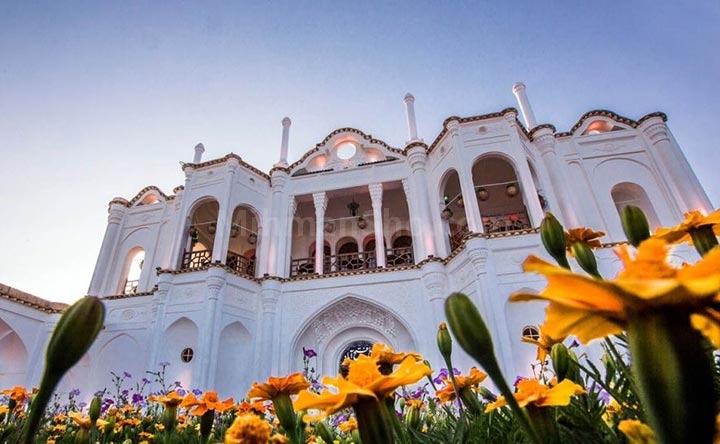 عمارت بیگلربیگی - میهمان شو