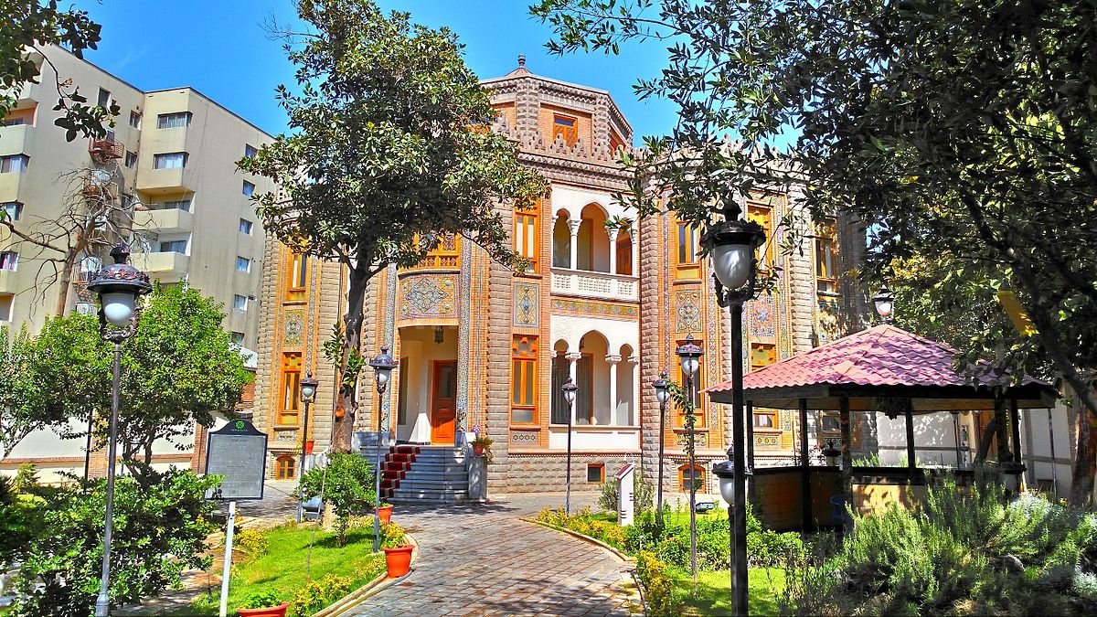 عمارت های تاریخی تهران - عمارت کوشک - میهمان شو
