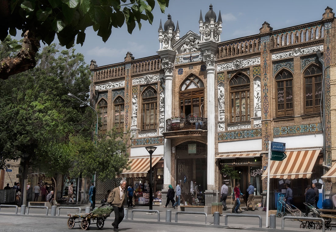 عمارت های تاریخی تهران - عمارت مسعودیه - میهمان شو